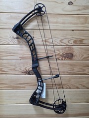 PSE Stinger ATK RH Compound bow