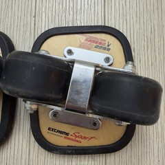 TwoLions Drift Skates Free Line Skates 72mm Wheels Black Grip Tape