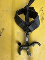 B3 Archery Exit Hunter Release Aid Three Finger Thumb Button with Wrist Strap