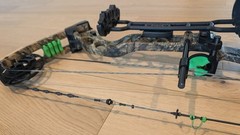 PSE Brute NXT Compound Bow Package Camo Rest Quiver RH