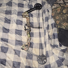 Barnett Vortex Compound Bow Bowhunting RH 45lb 28in Draw 31in Camo