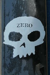 ZERO Skull Misfits Punk Rock Jamie Thomas OG 7.5x31in. Vintage Skateboard Deck