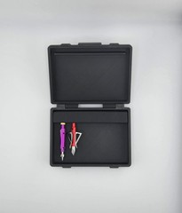 Hard broadhead case for bow or crossbow,