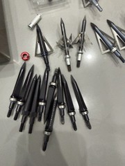 Broadhead Archery Arrowhead Blades LOT Adapters Tackle Box