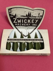6 Vintage Zwickey Black Diamond Broadheads 11/32 Eskimo. 2.5” Long.