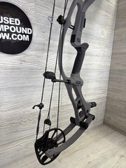 Used Hoyt RX-9 Left Handed 60-70# Tombstone