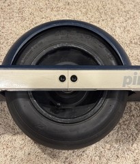 Onewheel Pint Black used with extra bumper kit very low miles