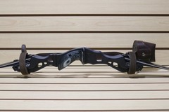 Farmington 19″ Atlas T6 CNC ILF Riser With High Quality Leather Side Quiver