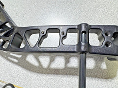 BEAR WHITETAIL MAXX…RH…BLACK/CAMO