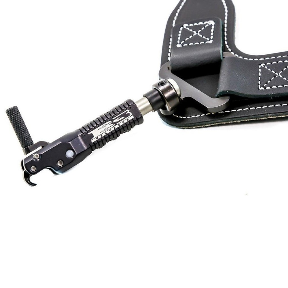 B3 Archery Claw – Swivel Stem Connector – Black