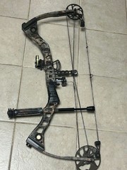 MATHEWS SWITCHBACK XT 70LB 26.5″ DRAW 60-70 lbs RH FREE NEW STRING ADDED WOW!!