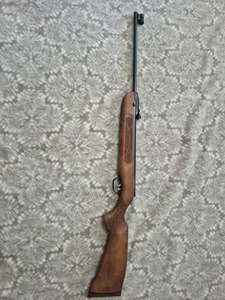 weihrauch hw50 s .177 break barrel very nice shape and accurate!!