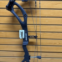 Item 3847 PSE Archery Compound Bow – Sicario – RH – Black – #70 – 24.5”-30” DL