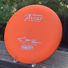 INNOVA MCPRO AVIAR FIRST RELEASE Orange w/ Silver Shatter 174g