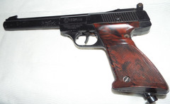 VINTAGE CROSMAN MODEL AIR PISTOL 454 .177 CAL. BB GUN READ!!!!
