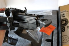 BALLISTA BAT REVERSE Compact Crossbow 150 lbs Ambidextrous 420 fps w/ EXTRA