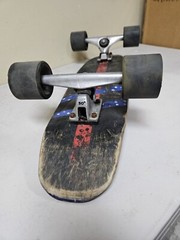 SKATEBOARD GULLWING CHARGER TRUCKS SAN CLEMENTE SIXTY EIGHT WHEELS 27″ x 7″
