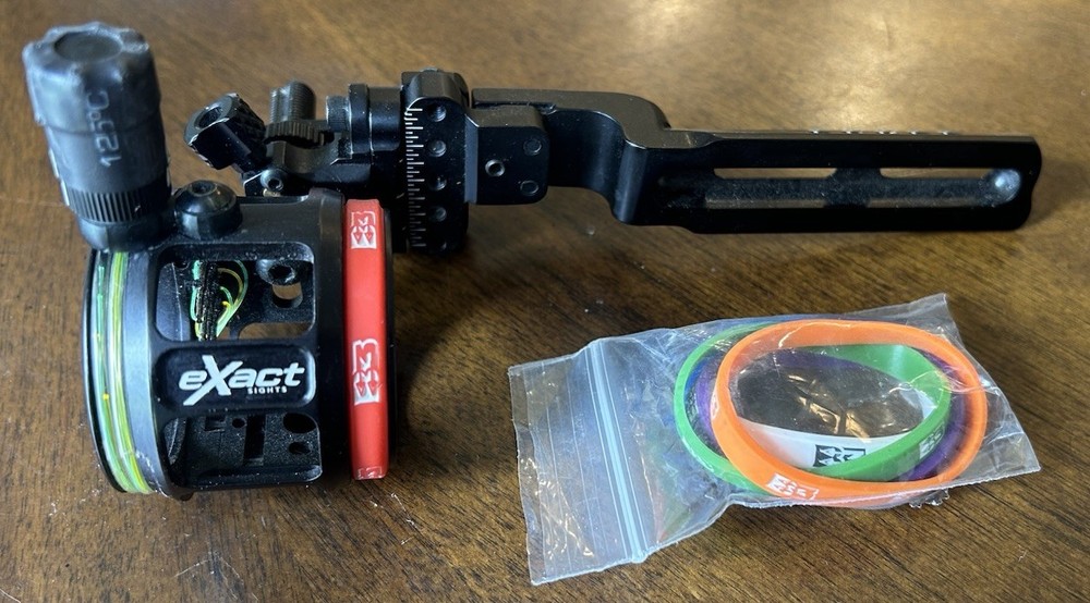 B3 Exact Hunter 4-Pin Archery Sight right handed