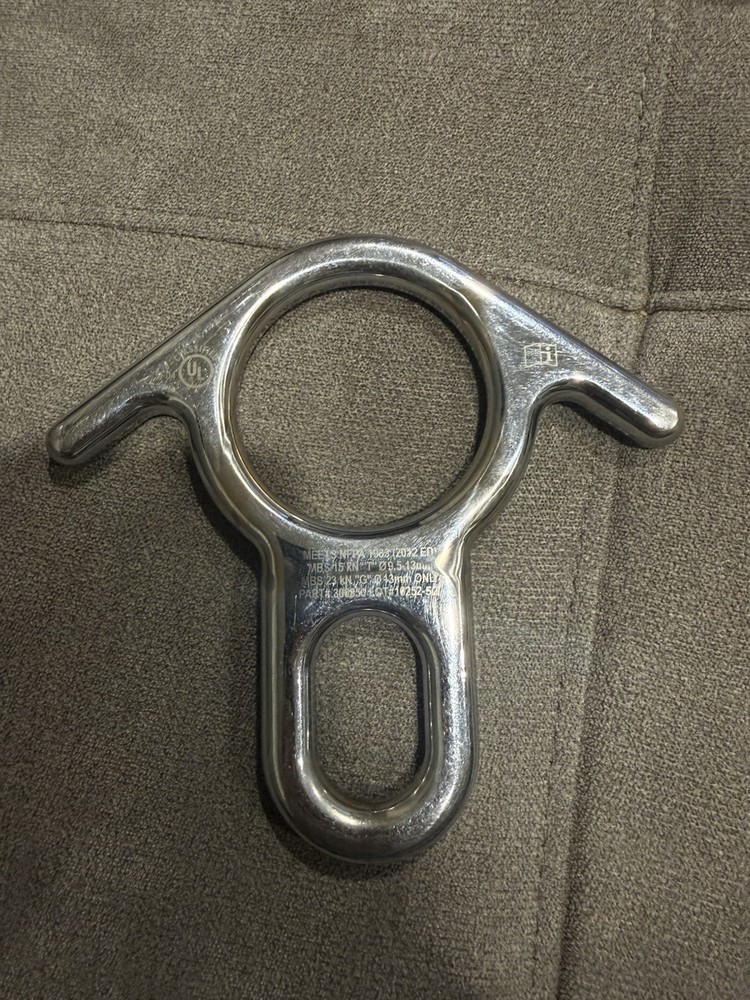 CMC Rescue 8 Link Descender Rappelling Rappel Hardware NFPA