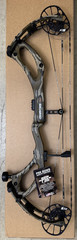 PSE Sicario FDS 70 Pound Right Hand Mossy Oak Bottomland Carbon Hunting Bow New