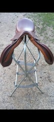 17″ Henri de Rivel Jump Saddle Medium Tree
