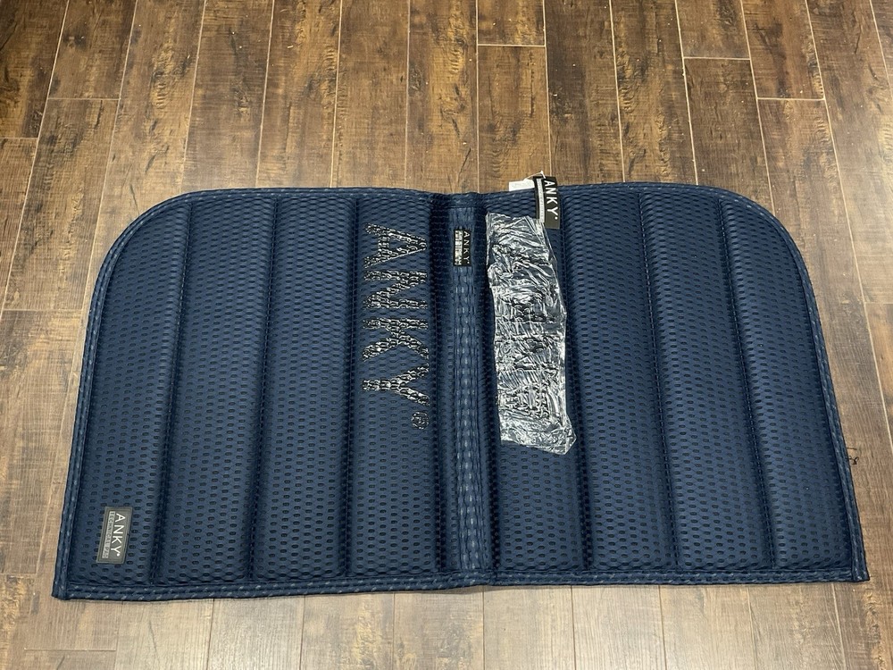 NWT ANKY Technical Pad Dressage Saddle Pad DR/Full Navy Air Stream Mesh