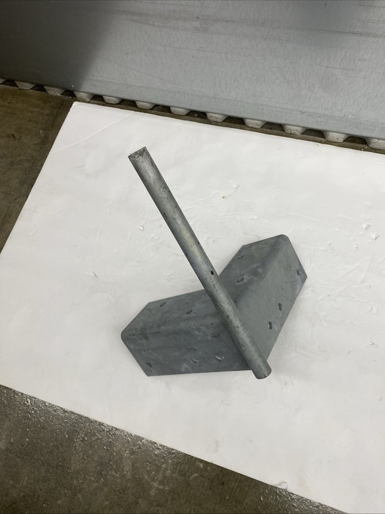 8” Outside Corner Dock wheel Bracket only Threaded On Top New