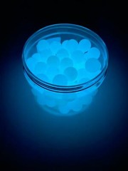 100 x Blue Night Vision Silicon Rubber Balls Paintballs 68 cal. Glow In The Dark