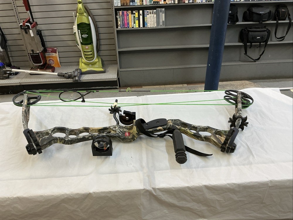PSE BRUTE NP COMPOUND BOW RH 29DL 70DW