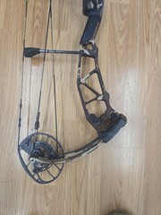 PSE EVO EVL 34 Compound Bow 70#