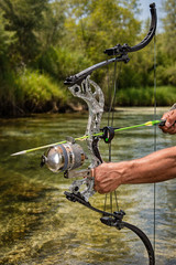 Muzzy VXM Bowfishing Bow Right Hand Gray w/Reel Ready to Fish Setup Kit