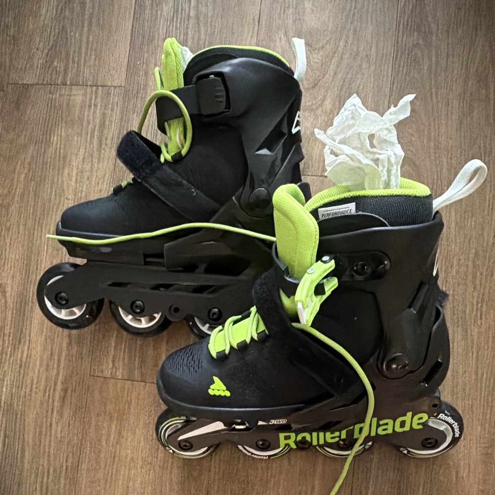 Rollerblade Microblade Kids Adjustable Inline Skates US 2-5 Black/Green