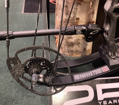 Bowtech Honor 25th Anniversary RH 70# Full Package