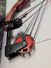 Barnett Compound Bow Set WildHawk Vertigo Orange Red Dual Limb Archery Youth