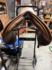 16.5in Bates Caprilli English Saddle W/ Exchangeable Gullet System
