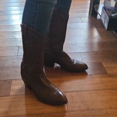 Dan Post Brown Western Equestrian Boots 1291 Men’s size 10 Missing boot strap