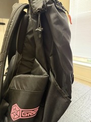 GRIPeq McBeth AX5 Disc Golf Backpack Bag 25-Disc Black/Pink *very rare* 5 claw