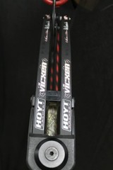 Hoyt Charger Vicxen – RH – 27″ – 40# – Advantage Max-1 – Hoyt HDX – HHA Sight