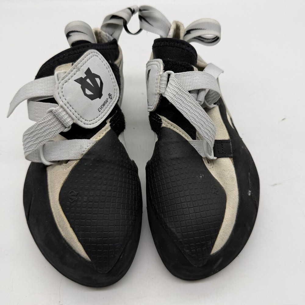 Evolv Zenist Pro LV Rock Climbing Shoes Size Womens Size 4? 5? Gray Read Descrip