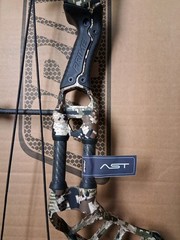 Prime Divide 31/6 Compound Bow Right Hand