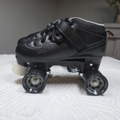 Roller Derby STR Seven Men’s Roller Skates Black Size 6 MPN 5070-8329 See below