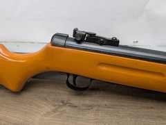 VINTAGE .177 CAL PELLET RIFLE BREAK BARREL UNMARKED, SHOOTS NICELY