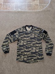 Valken Tactical Paintball Jersey Top Mens Medium Tiger Camo