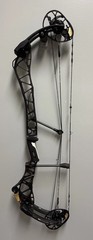 Mathews Title 36 Gen 2 RH Black 26.5″ 55# 80% Let Off Gas System X + Stabilizers