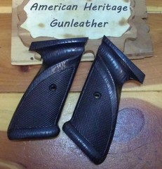 #1322 -046 047 CROSMAN Factory Gun Grips Only for Old Model 1322 Pellet Gun