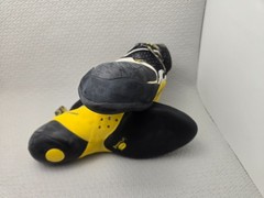 La Sportiva Solution Rock Climbing Shoes Men’s 42.5 USM 9.5 USW 10.5 Excellent