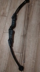 Bear Archery Right Hand Recurve Bow 65 lb 31 in Draw Black/Blue MPN 647926