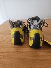 La Sportiva Finale Rock Climbing Shoes Men 10.5 / WOMEN 11.5