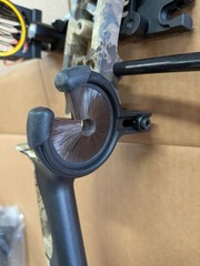 READ!!!! New Bear Fusion RTH Bow 70lbs Draw Weight 31in Draw Length Camo Archery