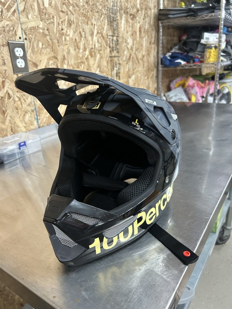 100% Stratus Helment Men’s